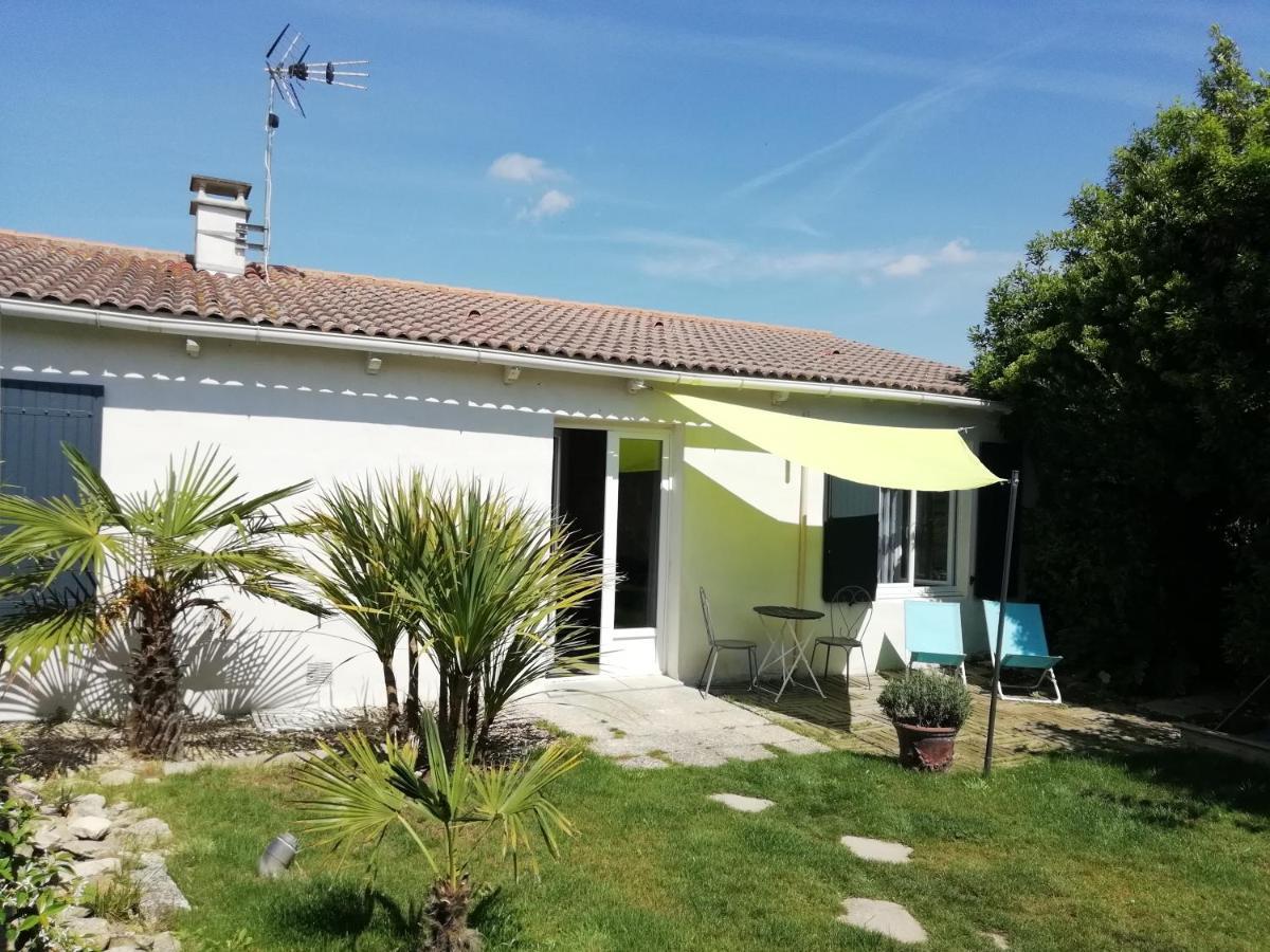 Maison De Vacances Face Plan D'Eau Classee La Faute-sur-Mer Exterior foto